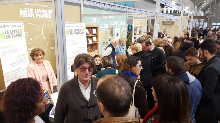 publier-un-livre.com_les-bonnes-pratiques-de-l-auteur-autoedite-votre-presence-hors-ligne