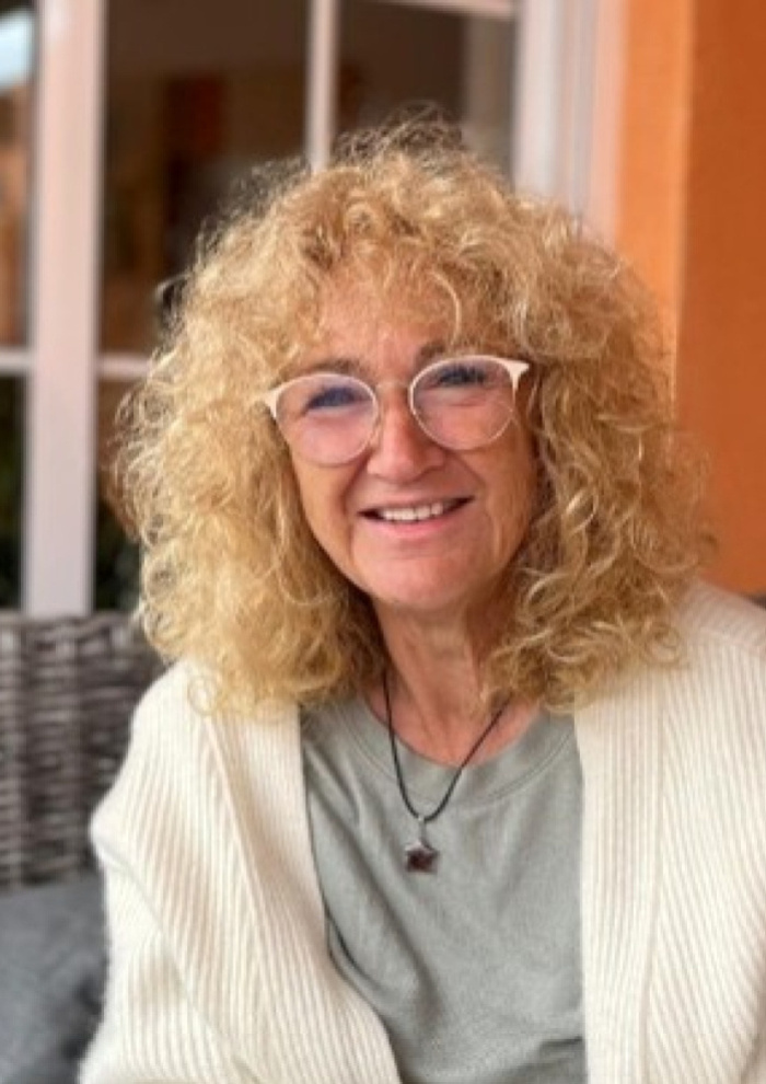 publier-un-livre.com_34606-carine-de-meuter